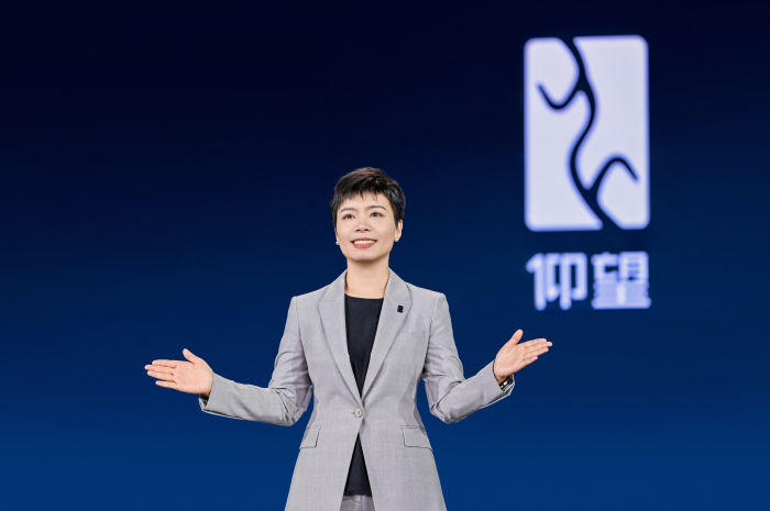 仰望销售事业部总经理胡晓庆 仰望销售事业部总经理胡晓庆
